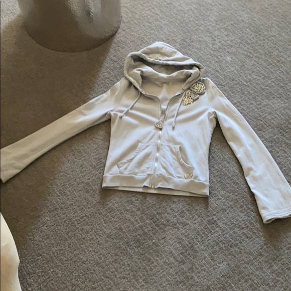 Twisted heart 💖hoodie with crystal detail 💎❄️💕 - Picture 6 of 9